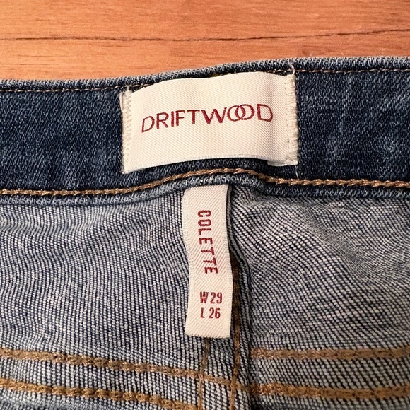 Embroidered Raw Hem Driftwood Colette Cropped Jeans 29W - Picture 5 of 5